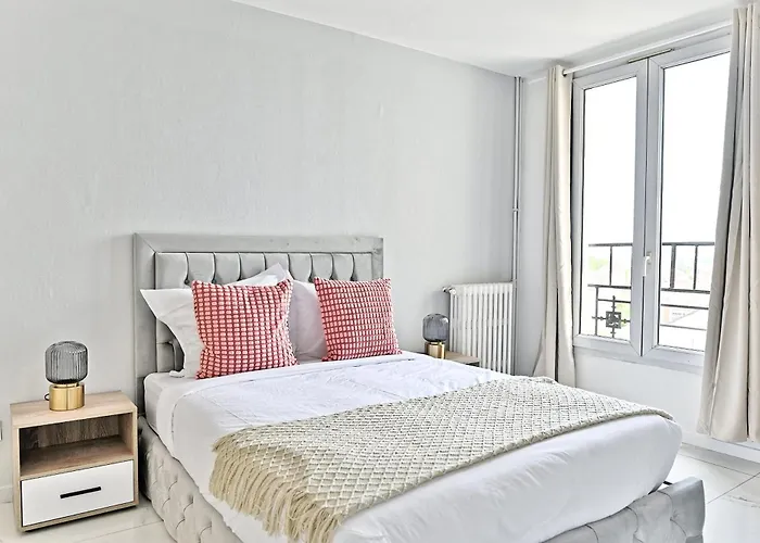 Appartement Paisible Et Moderne - Gagny